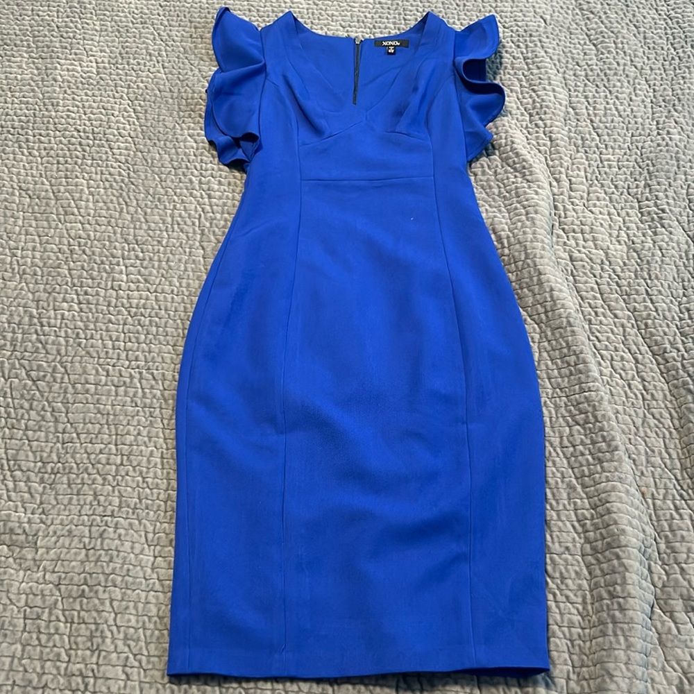 Blue dress